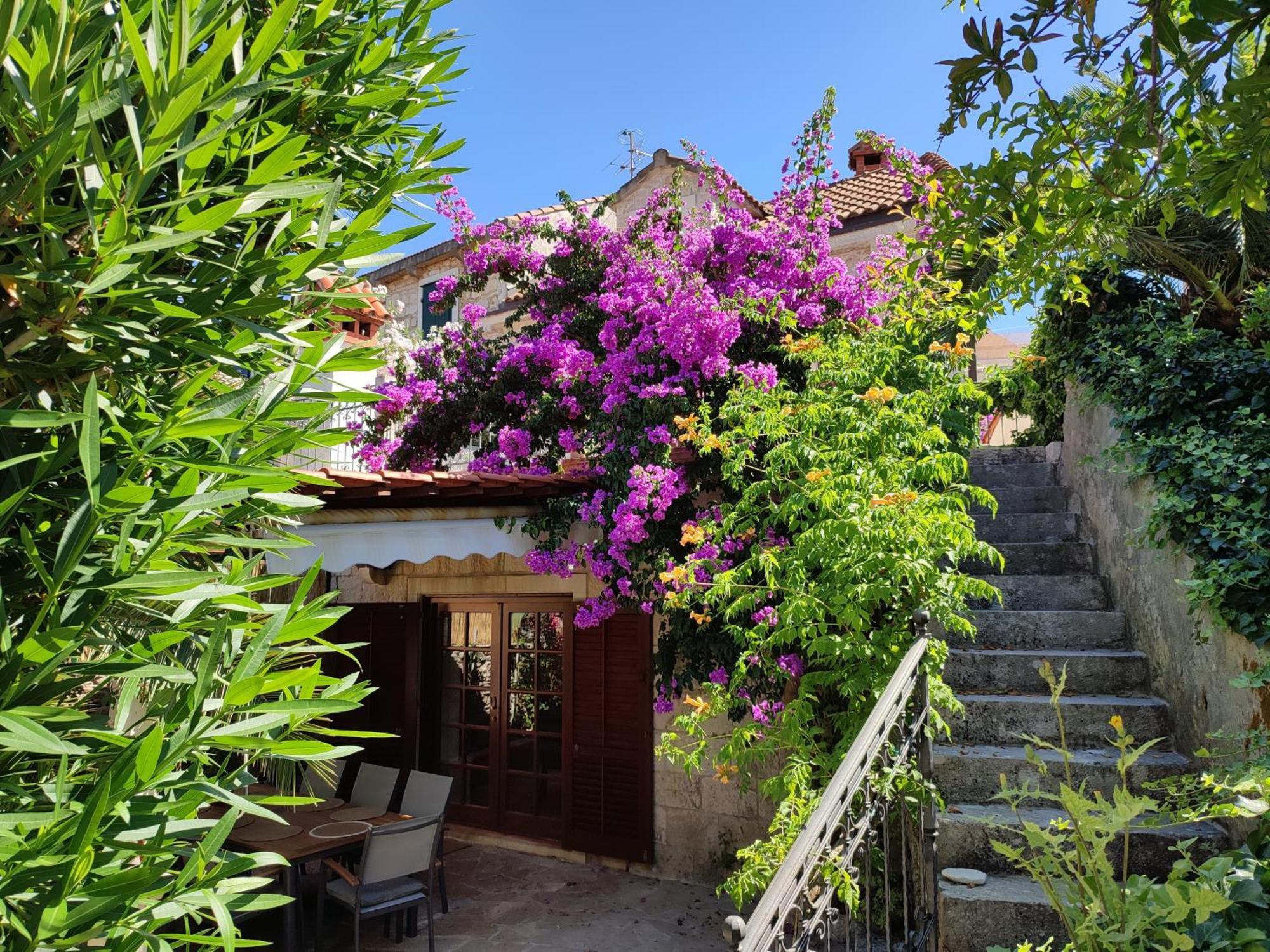 Villa Rustika Sutivan Εξωτερικό φωτογραφία